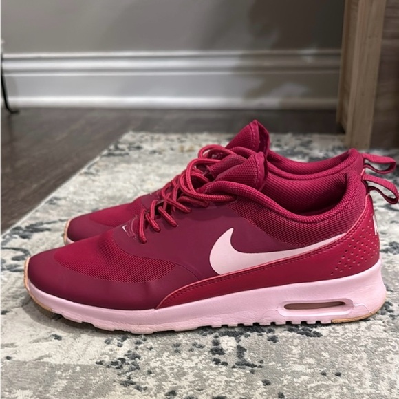 Nike Air Max Thea - Size 9 - Picture 3 of 5